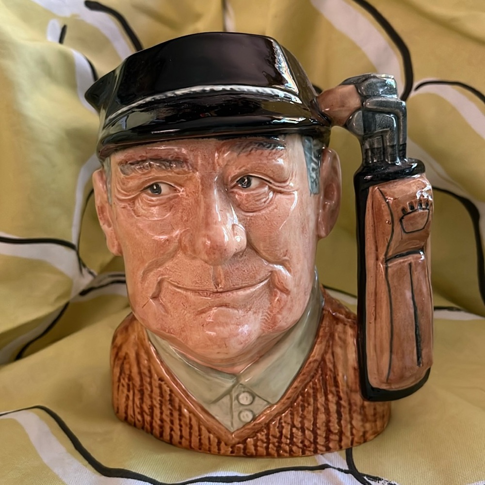 Royal Doulton Toby mug “Golfer”